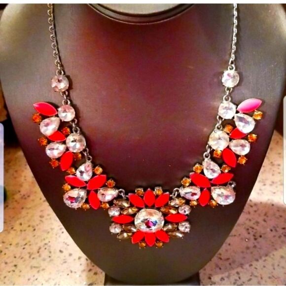BEAUTIFUL KATE SPADE PINK STONE AND CRYSTALS NECKLACE!!! NWOT!!! - Picture 1 of 6